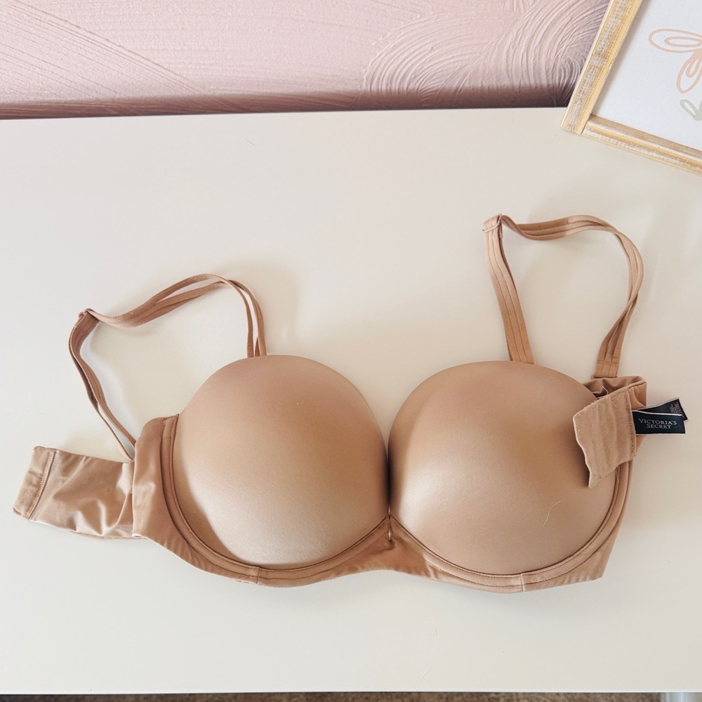 Victoria’s Secret padded bra